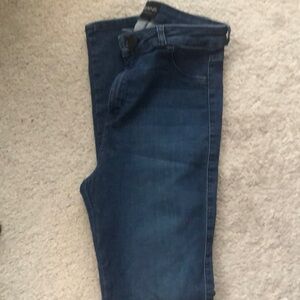 Fitjeans Contour or Skinny Jean